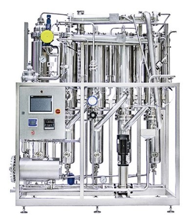 Večdelni sistem destilirane vode
